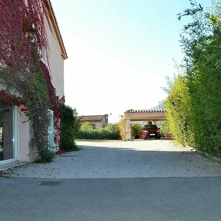 Bellevue Villa *
